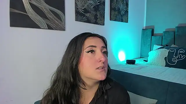 Kathia Morelli online show from September 2025 11:50:01 AM