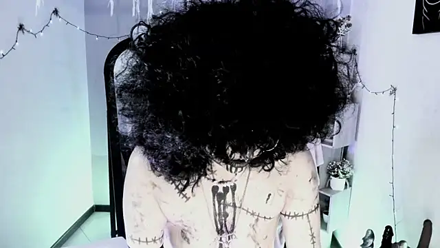 kuromi69 online show from March 2026 05:14:01 PM