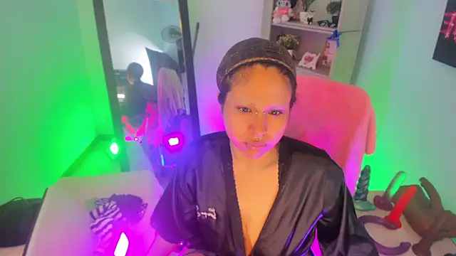kuromi69 online show from May 2026 04:18:02 AM