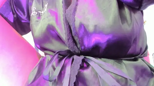 Snapshot of kuromi69 chatting on February 2026 04:48:01 AM kuromi69 online show from February 2026 04:48:01 AM