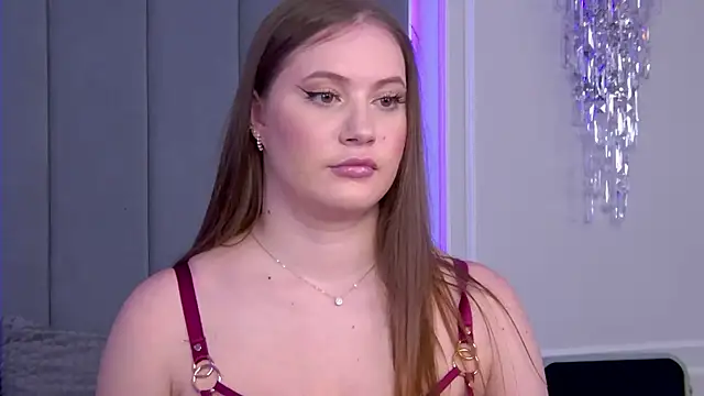 ChloeMarsch online show from October 2025 04:47:01 AM