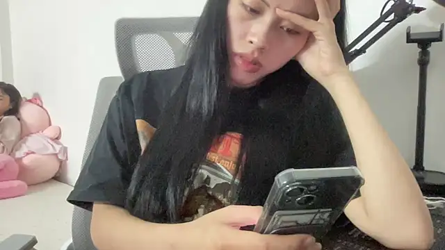 Louis Baby online show from December 2025 08:24:02 AM