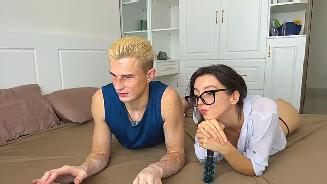 Morning Stars online show from December 2025 03:02:01 AM