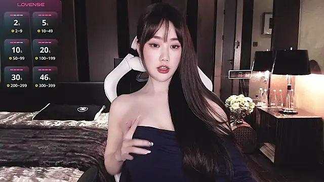 Snapshot of Cartier-__Daji- chatting on June 2026 07:03:02 AM Cartier- Daji- online show from June 2026 07:03:02 AM