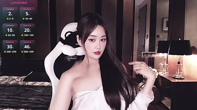 Snapshot of Cartier-__Daji- chatting on July 2026 06:33:02 AM Cartier- Daji- online show from July 2026 06:33:02 AM