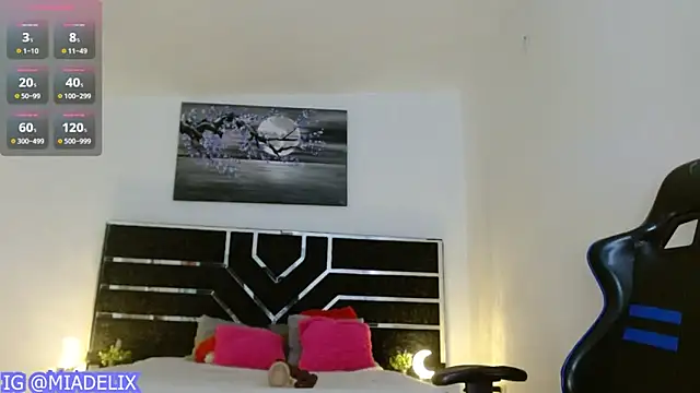 -MiaDelight- online show from February 2026 12:04:01 PM