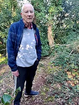 Snapshot of cutaboverest chatting on March 2026 03:35:01 PM cutaboverest online show from March 2026 03:35:01 PM