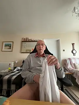 cutaboverest online show from March 2026 03:02:02 PM