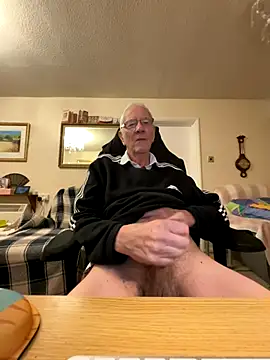 Snapshot of cutaboverest chatting on November 2025 04:07:01 PM cutaboverest online show from November 2025 04:07:01 PM