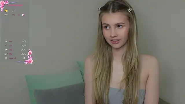 Fluffy-Angel online show from January 2026 07:12:02 AM