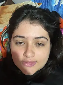 Stephania 18 online show from February 2025 08:33:02 PM