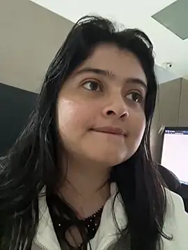 Stephania 18 online show from January 2025 12:15:02 AM