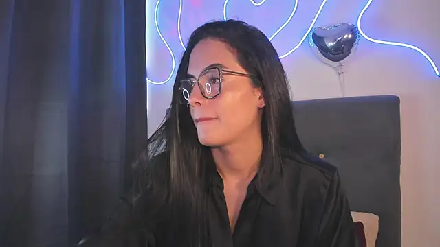 Snapshot of _Bihanca chatting on October 2025 08:09:02 PM  Bihanca online show from October 2025 08:09:02 PM