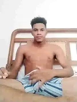 Snapshot of Gutierrez6383 chatting on January 2025 07:00:01 PM Gutierrez6383 online show from January 2025 07:00:01 PM