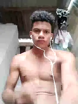 Snapshot of Gutierrez6383 chatting on March 2025 06:23:01 PM Gutierrez6383 online show from March 2025 06:23:01 PM