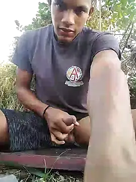 Snapshot of Gutierrez6383 chatting on January 2025 10:06:01 PM Gutierrez6383 online show from January 2025 10:06:01 PM