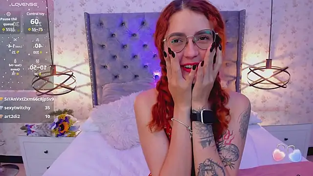 Snapshot of MiaWinx chatting on January 2025 04:14:02 AM MiaWinx online show from January 2025 04:14:02 AM