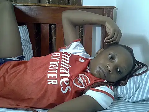 SpicyPetite online show from April 2026 01:28:01 PM