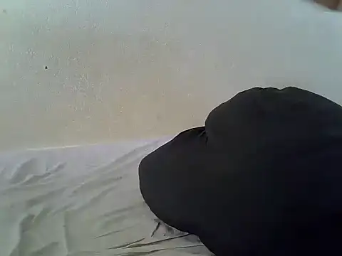 Snapshot of SpicyPetite chatting on December 2025 07:24:02 AM SpicyPetite online show from December 2025 07:24:02 AM