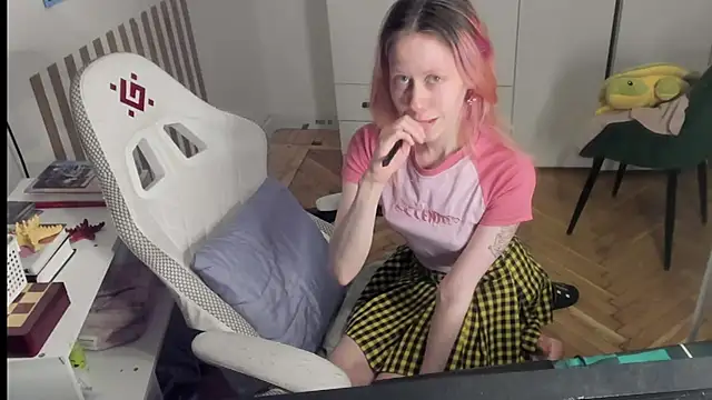 Silly  Milly online show from June 2026 01:38:02 AM