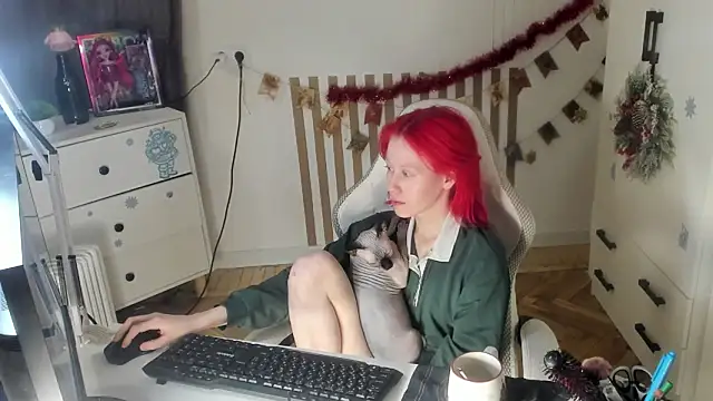 Silly  Milly online show from December 2025 04:08:01 PM