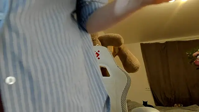 Snapshot of Silly__Milly chatting on March 2025 11:07:01 PM Silly  Milly online show from March 2025 11:07:01 PM