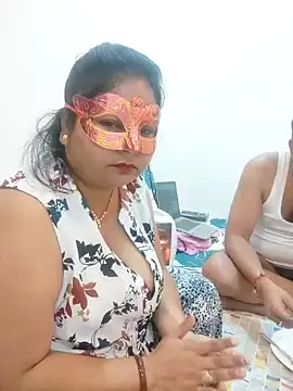 BBW HOT COUPLE online show from January 2025 01:20:01 PM