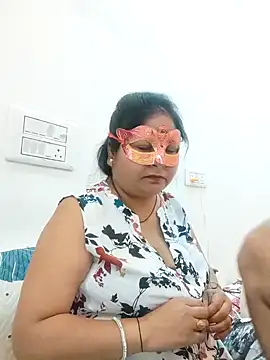 BBW HOT COUPLE online show from January 2025 04:39:02 AM