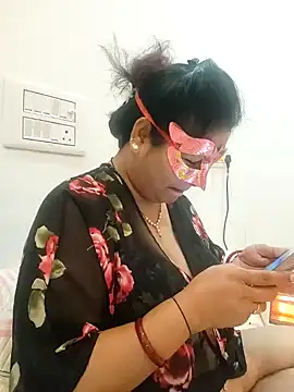 BBW HOT COUPLE online show from January 2025 07:43:02 AM