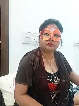 BBW HOT COUPLE online show from January 2025 05:05:02 AM