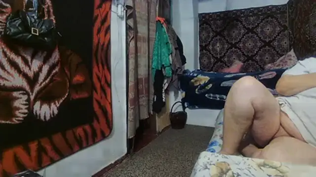 NataliiaRosa54 online show from December 2025 05:01:02 AM