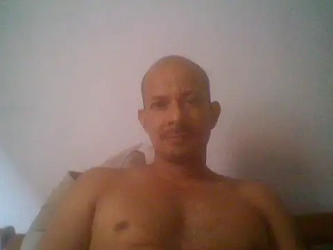 snoppie online show from October 2025 07:15:02 PM