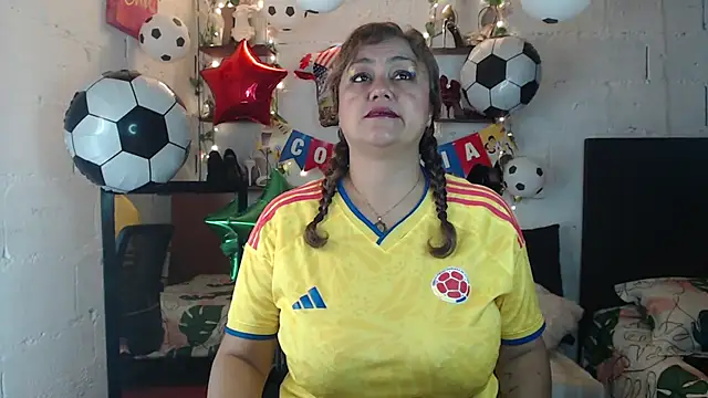 Snapshot of missrosario_stepmoan chatting on June 2026 02:27:02 PM missrosario stepmoan online show from June 2026 02:27:02 PM