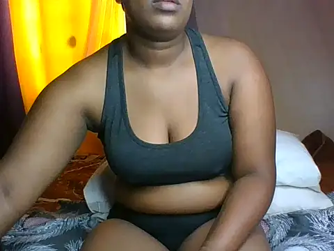 Missshelo online show from December 2025 09:20:01 AM