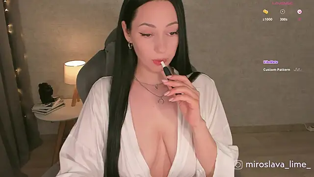MiroslavaLime online show from October 2025 05:30:02 AM