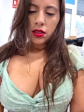 GatitaXD27 online show from September 2025 09:05:01 AM