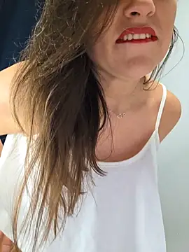 GatitaXD27 online show from January 2026 07:45:01 PM