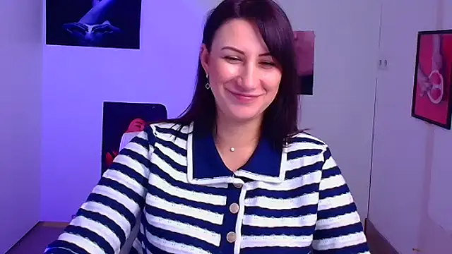 Loren Moa online show from January 2025 12:54:02 PM