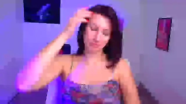 Loren Moa online show from February 2025 10:00:01 AM