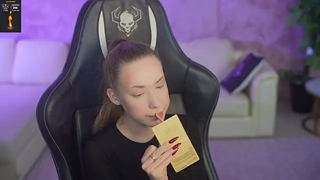 Linda054 online show from October 2025 02:54:02 AM