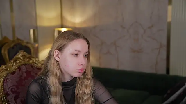 Linda054 online show from November 2025 01:10:01 AM