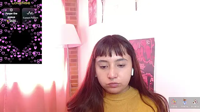 Snapshot of emitaa17228o chatting on March 2025 06:23:01 PM emitaa17228o online show from March 2025 06:23:01 PM