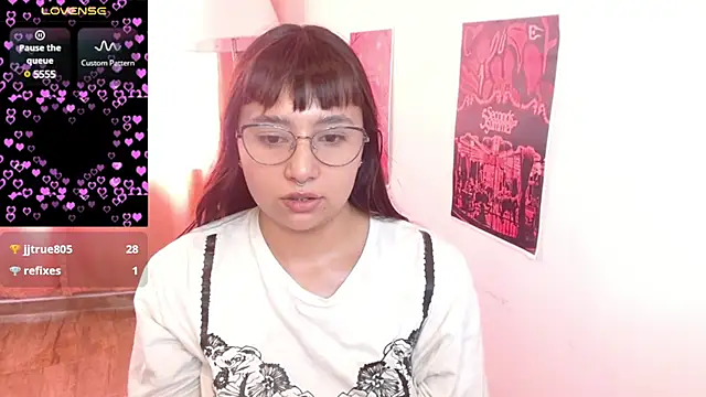 Snapshot of emitaa17228o chatting on March 2025 08:41:02 PM emitaa17228o online show from March 2025 08:41:02 PM