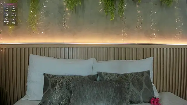 Lana Lann online show from February 2026 11:56:02 AM