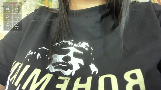 Snapshot of Lana_Lann chatting on October 2025 12:18:01 PM Lana Lann online show from October 2025 12:18:01 PM