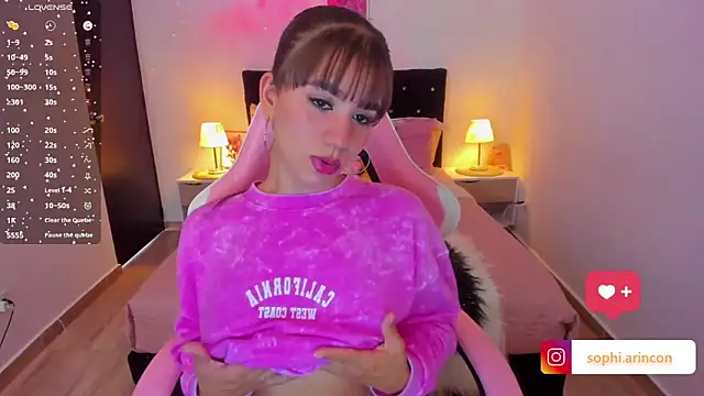 Sophia rincon online show from April 2026 09:49:01 PM