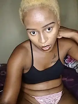 Snapshot of Nomawethu2002 chatting on February 2025 10:34:02 PM Nomawethu2002 online show from February 2025 10:34:02 PM