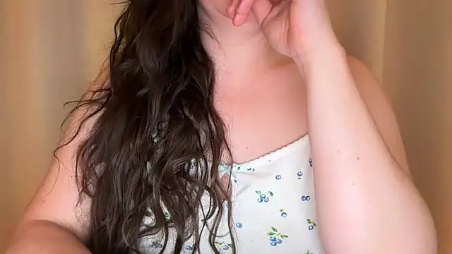 Snapshot of Sandysecret chatting on June 2026 08:40:02 PM Sandysecret online show from June 2026 08:40:02 PM