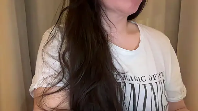 Sandysecret online show from April 2026 08:04:01 PM