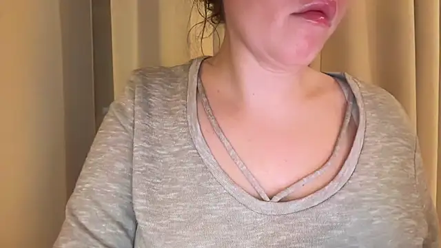 Sandysecret online show from March 2026 07:50:01 PM